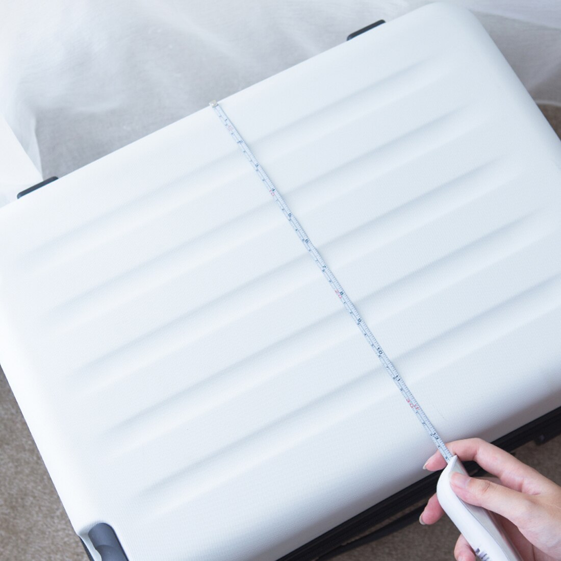 50kg/110Lbs Luggage Scale with Handy Bubble Level and Tape Measure For Traveler Electronic Balance Baggage Weight Scale