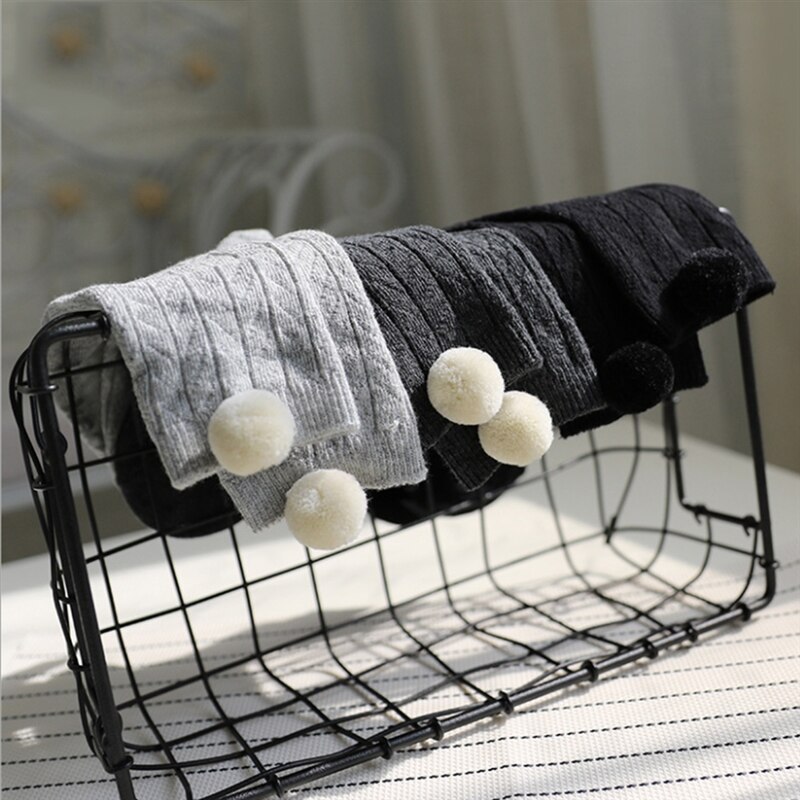 Nova princesa casual bonito algodão bebê bola de pelúcia meias com pompom malha joelho alta meias recém-nascidos para meninas meninos manter meias quentes