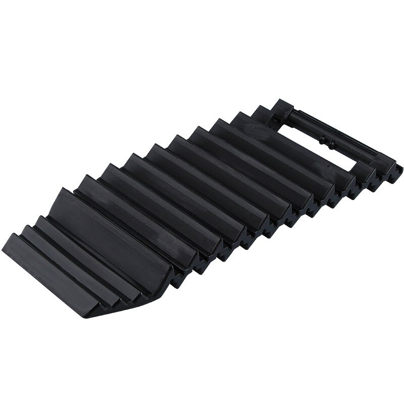 Portable Car Tire Skid Plate slip Pad Car Accessories Emergency Snow Shovel Self Help Mud Pit Trunk Tire Skid Plate