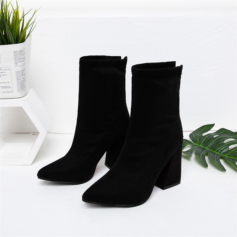 Herfst En Winter Vrouwen Comfortabele Ondiepe Mond Wees Laarzen Vrouwen Rits Eenvoudige Zoete Wilde Laarzen T01