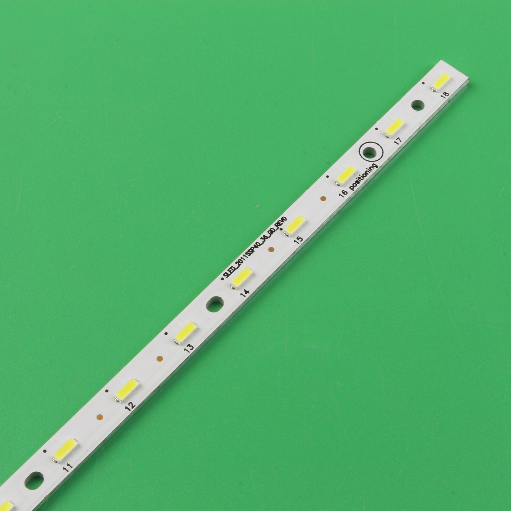 LED Backlight strip 36leds GT0330-4 E329419 SLED 2011SSP40 36 DG-REV0 for LCD-40LX330A 40NX330A 40LX430A 40NX430A 40LX830A