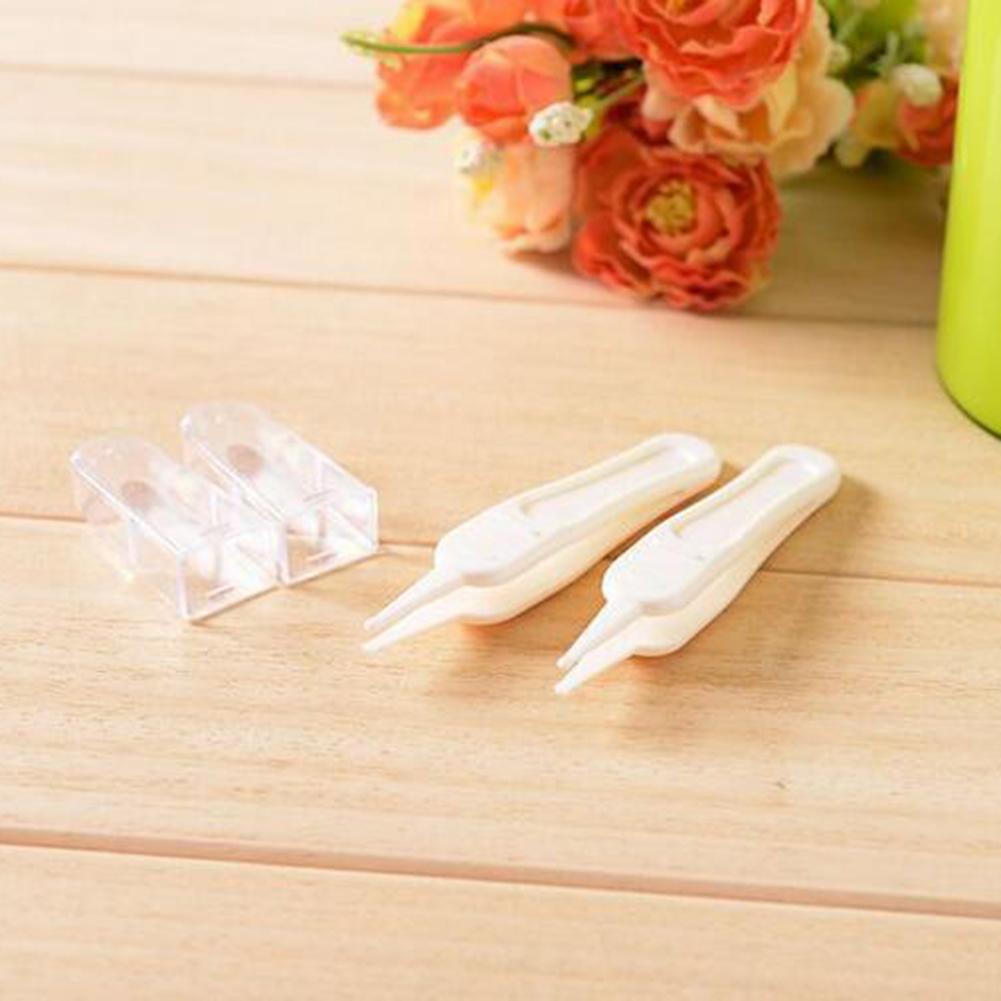 Baby Care Ear Nose Navel Cleaning Tweezers Safety Nostril Clip Cleaner Tool