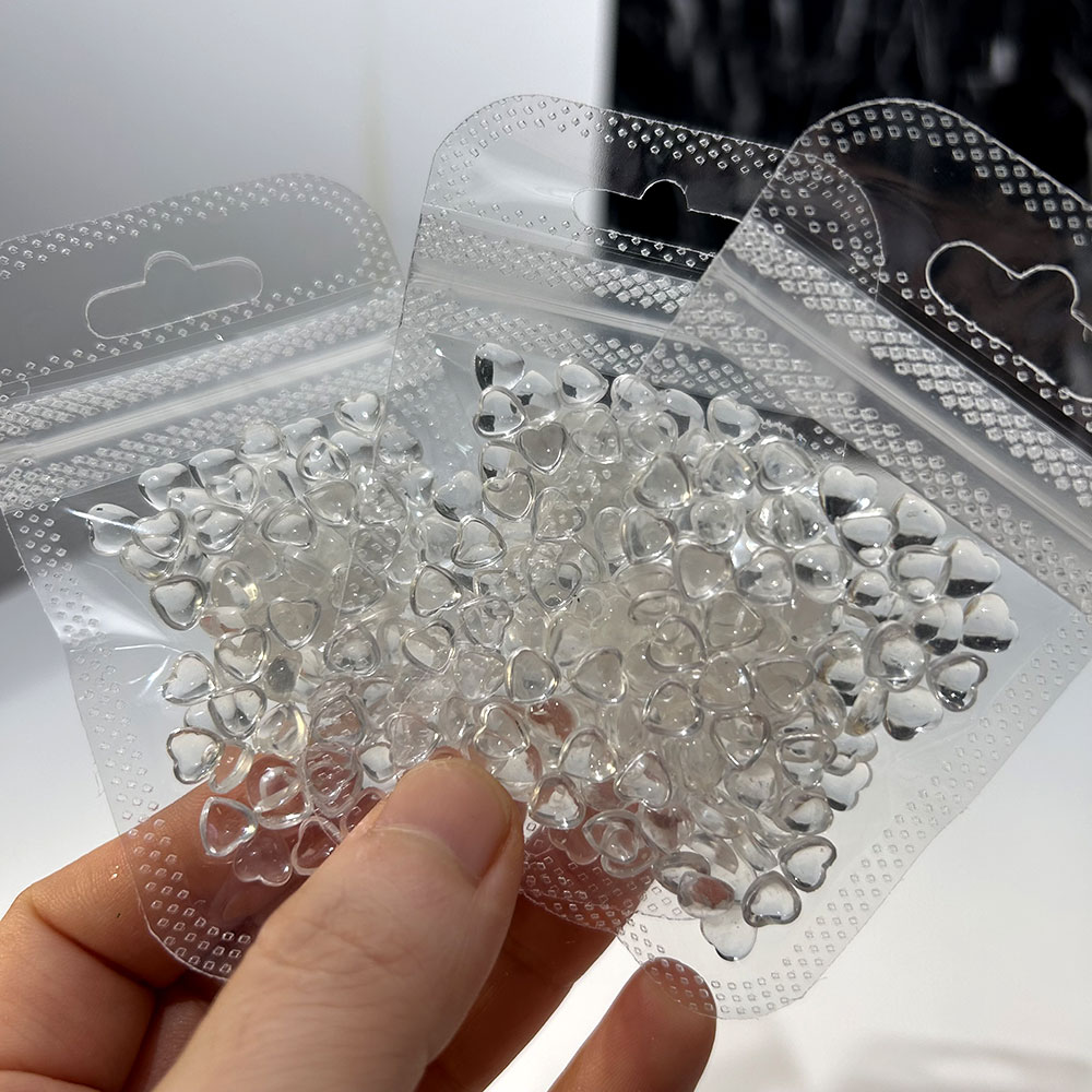 Abalorios transparentes de resina 3D para decoración de uñas, abalorios de corazón de amor, 4mm/6mm/8mm, 100 piezas