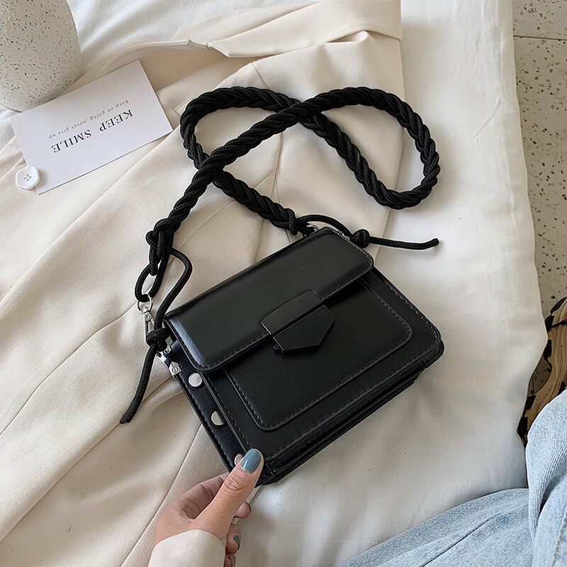 Solid color Square Crossbody bag PU Leather Women's Handbag Lock Shoulder Messenger Bag: Black