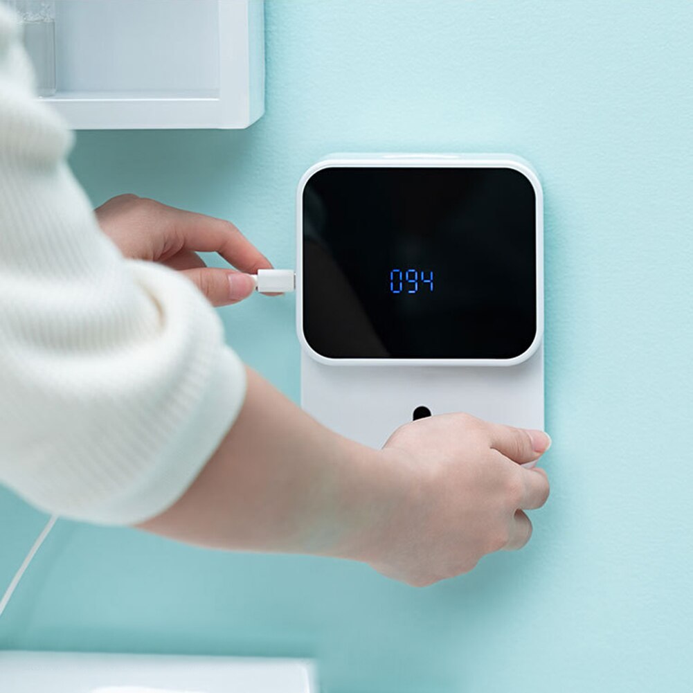 Automatic Soap Dispenser Intelligent Induction Hand Washer LED Temperature Display Wall-mounted Foam Soap Dispenser Kitchen Tool