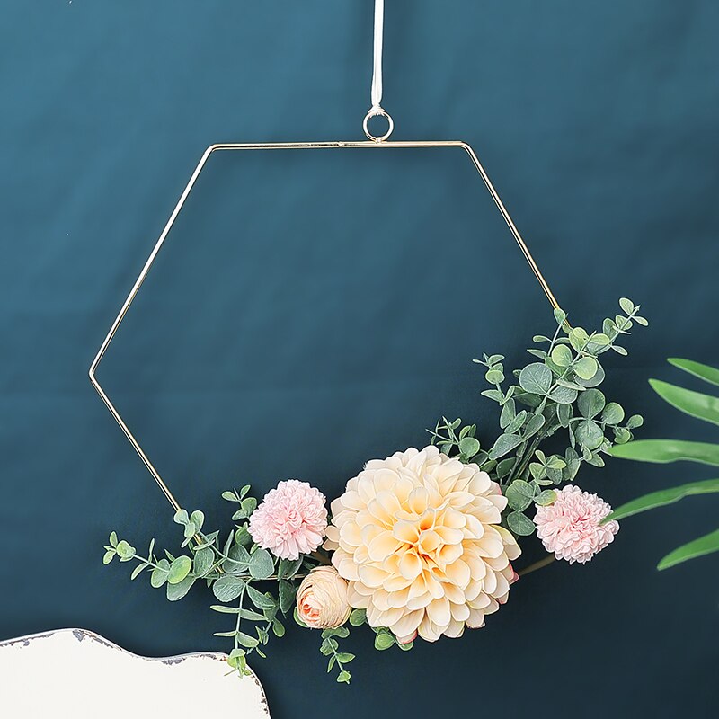 Järn guld metall fyrkantig form vägghängande krans konstgjord blomställning julkrans bröllop brud handgjorda blommor båge