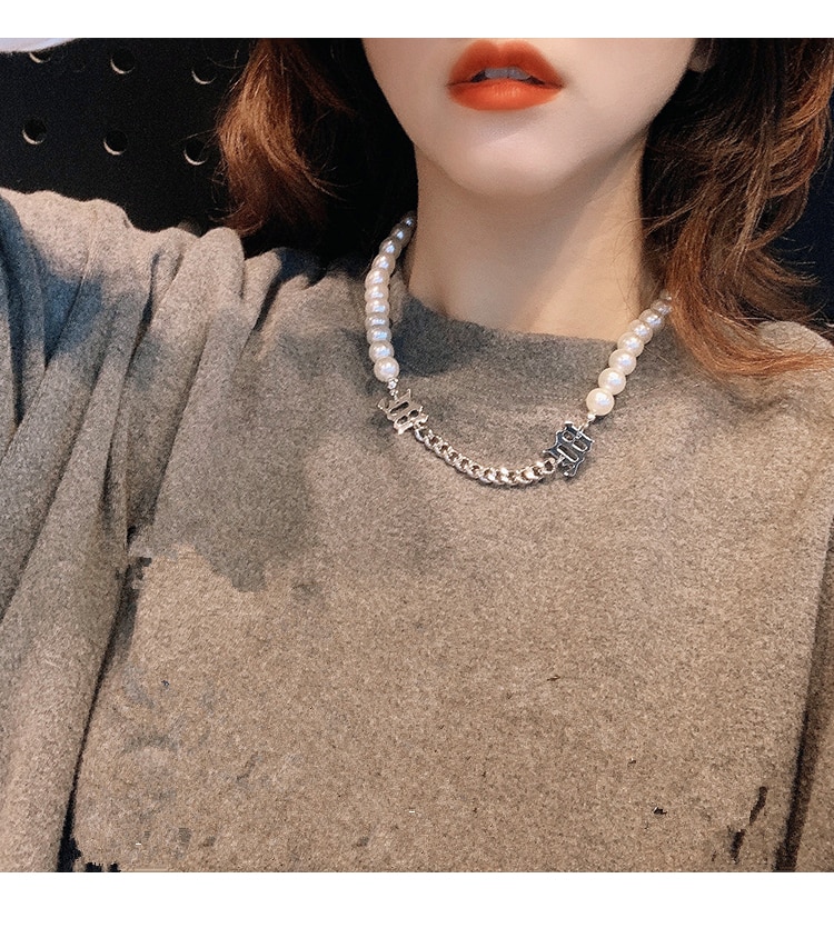 AOMU Personality Trendy Asymmetric Pearl Clavicle Chain Letter M Short Choker Metal Chain Necklace For Women Men Jewelry