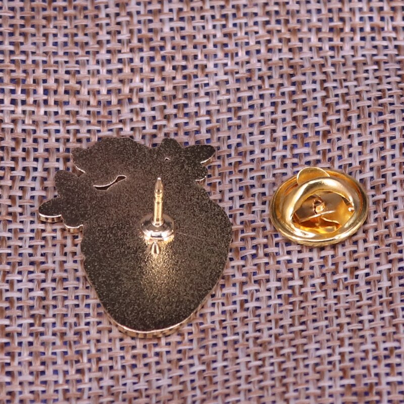 Svart hjärta anatomi blomma lapel pin badge anatomisk gotisk emalj pin