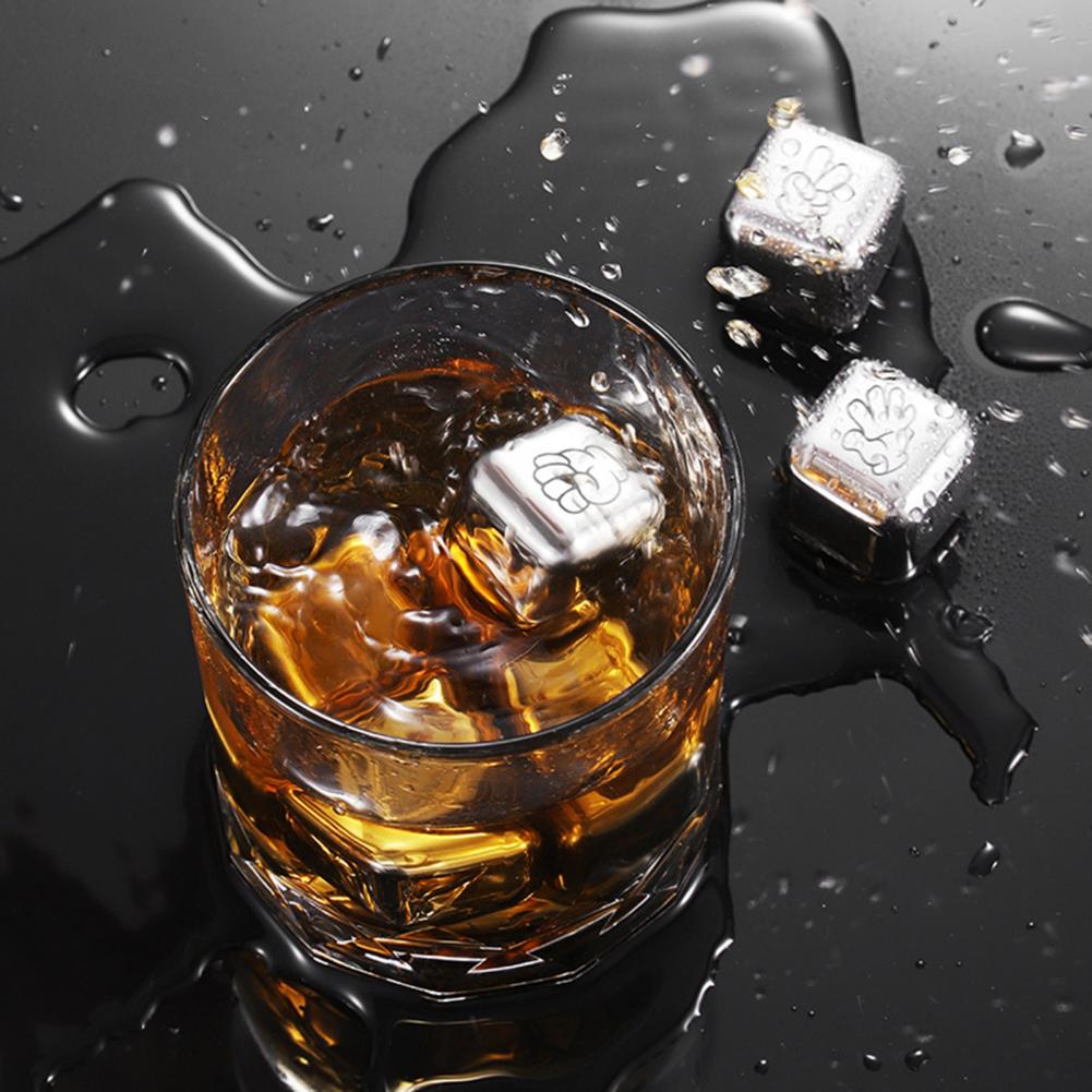 Ice Cubes Anti-defamation Reusable Stainless Steel Quick Cooling Whiskey Chilling Stones for Bar Metal Quick-frozen Ice Cubes