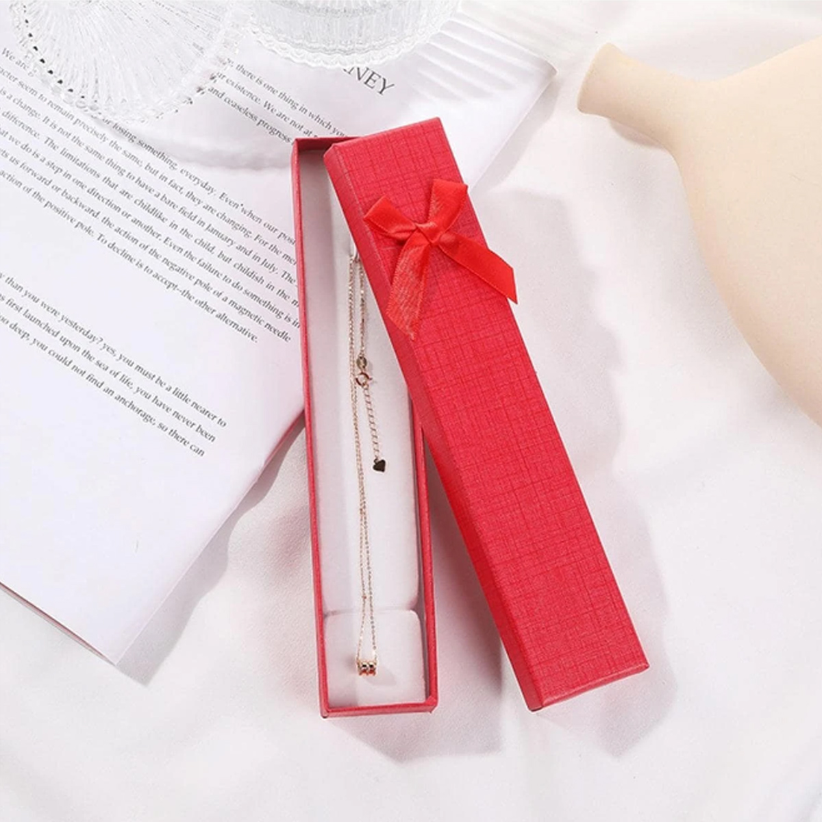 Caja de de joyería Rectangular con decoración de nudo de lazo, adecuada para collares de embalaje, pulseras y otros accesorios, 1pc: plum