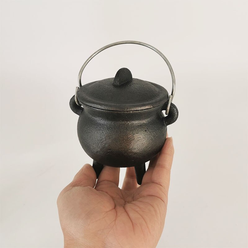 Cast Iron Three Legs Cauldron