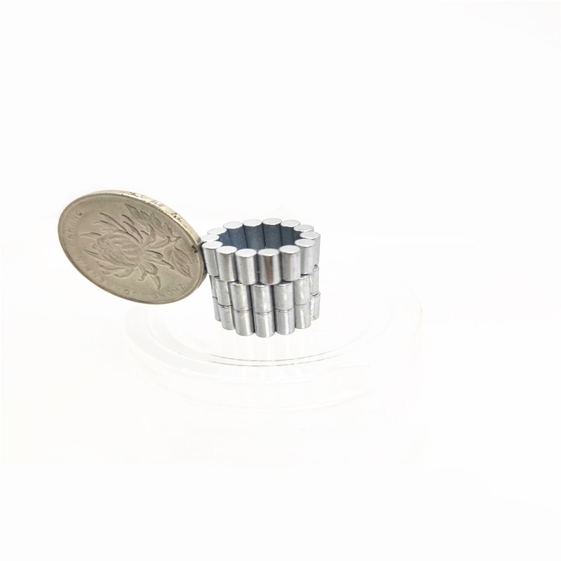 Halle magnetische NdFeB Magnet 3x 1,5 3x2 3x3 3x4 3x5 3x6 3x10 4x1 4x2 4x3 4x4mm Diametral Magnetisierten N45H