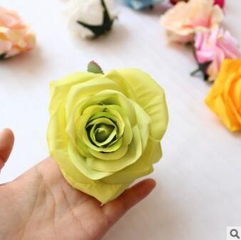 20 stk 9cm kunstige rosen blomsterhoveder silke dekorative blomsterfest dekoration bryllup væg blomsterbuket hvid kunstig rose: Grøn