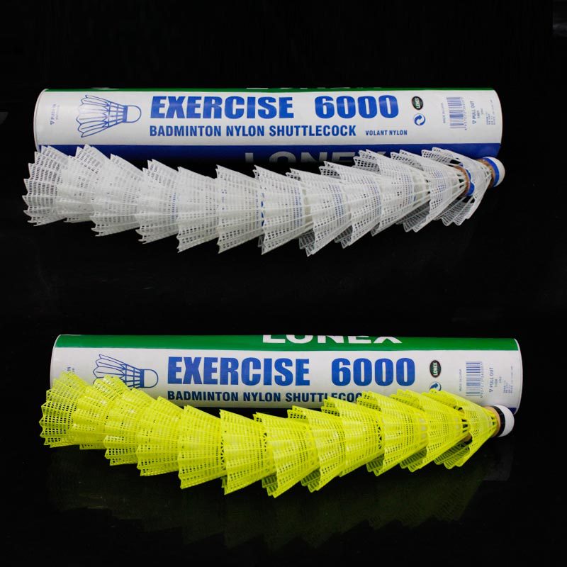 12 stk / tønde superstærk nylonplastik badminton slidbestandig fitness træning hvid gul lyserød fjerbold valgfri