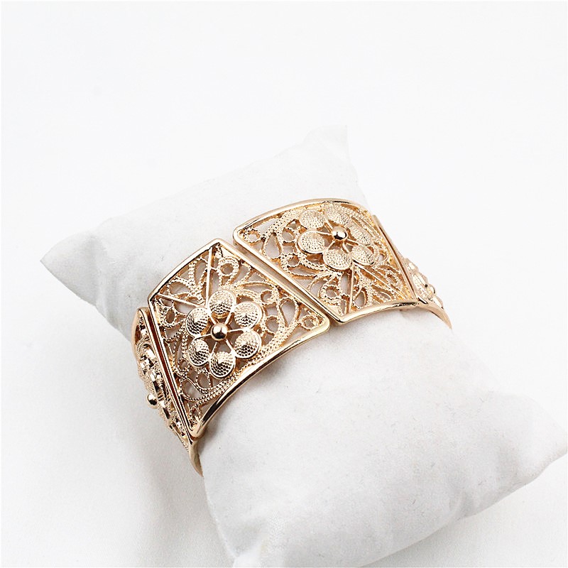 Carved hollow elastic bracelet versatile wide bracelet