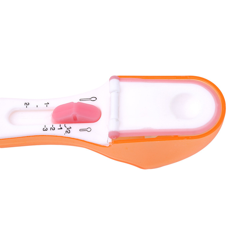 1 pc måleskjeer bakeverktøy juster-et-mål teskje og juster-en-ss kopp skje med tørr væske