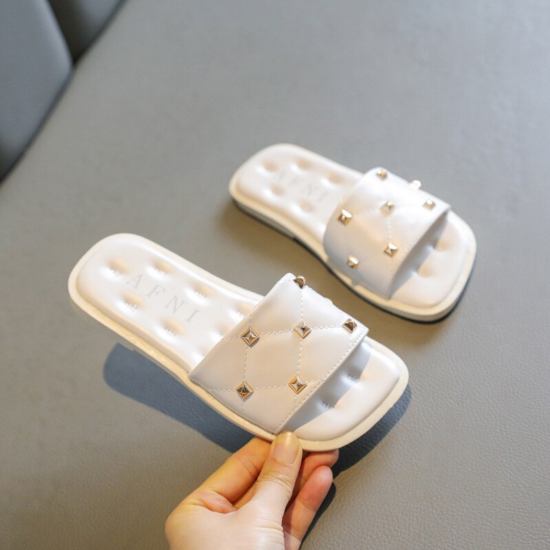 Pantofole per ragazze bambini estivi pantofole da spiaggia per bambini scarpe da principessa alla moda con suola morbida antiscivolo sandali per bambini pantofole per bambini