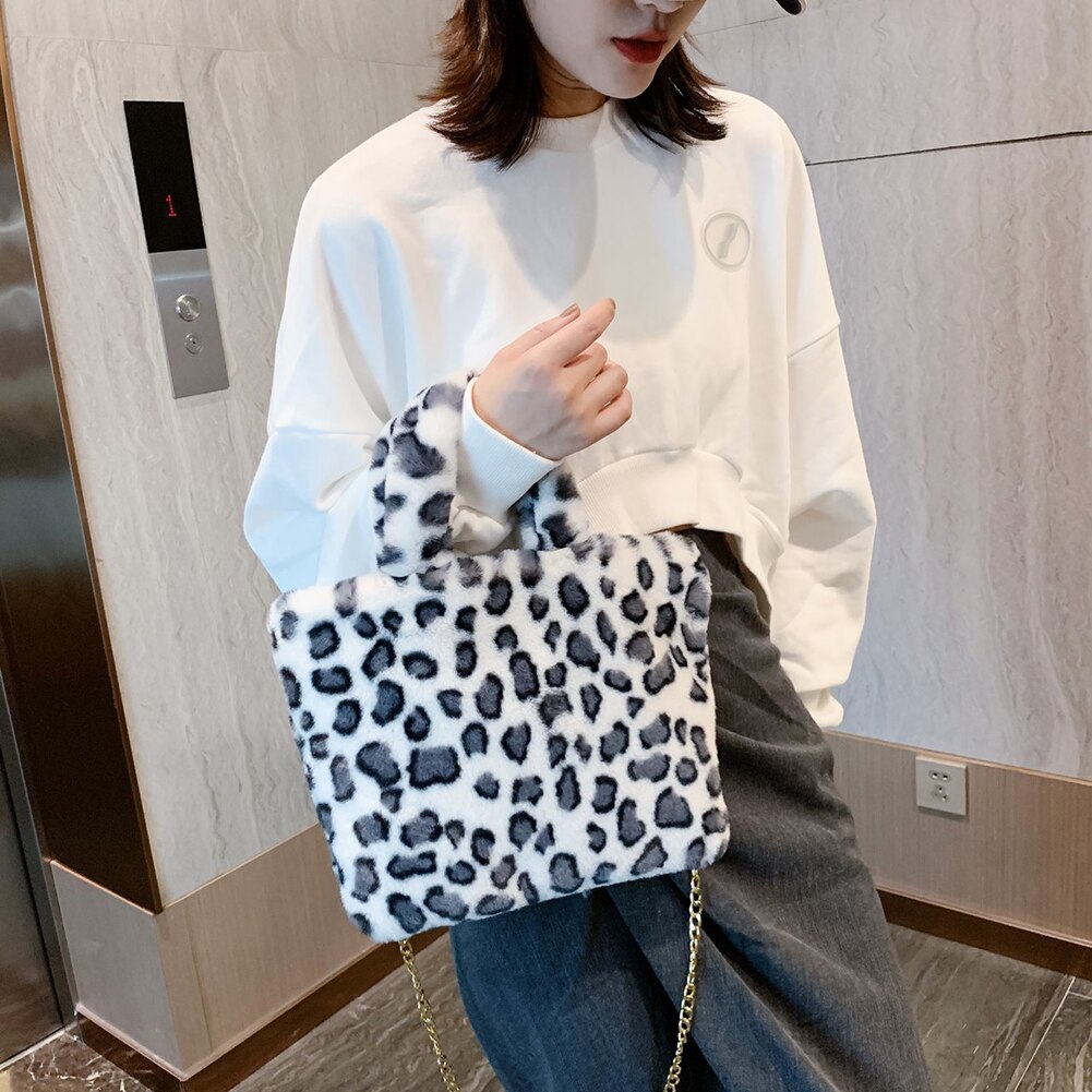 Winter Neue Schulter Tasche Frauen Leopard Weiblichen Beutel Kette Große Plüsch Winter Handtasche Totes Bote Tasche Weiche Warme Pelz taschen