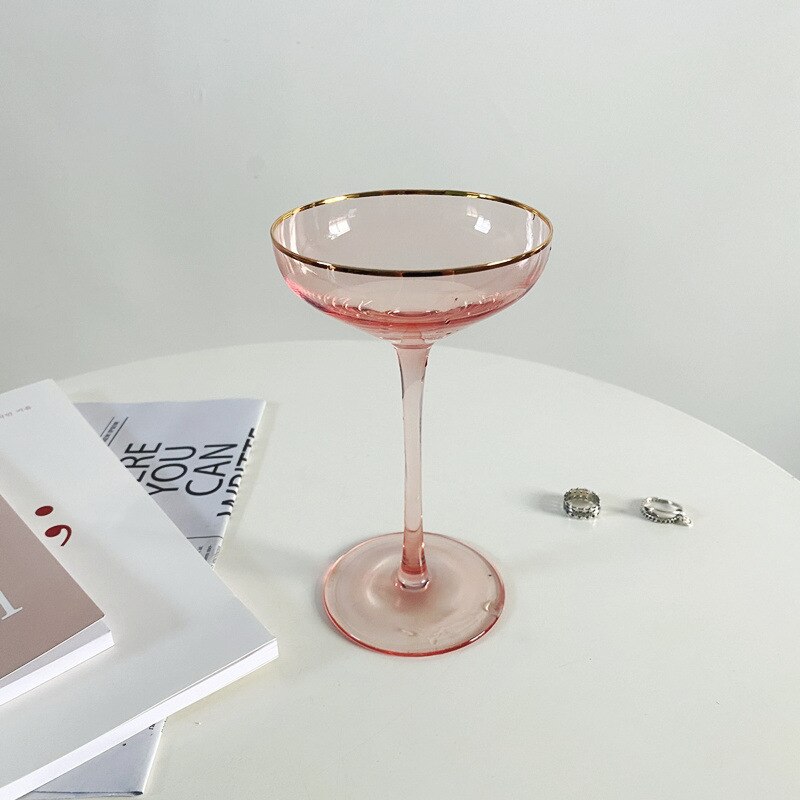 Gylden kant cocktailglass gjennomsiktig høy-slutt hvitvinsglass krystall dessertglass festglass spesiell champagneglassbeger