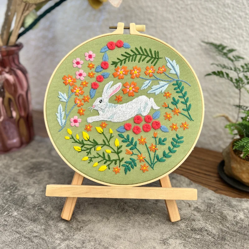 Pupunkukka kirjontasetti aikuisille aloittelijoille kirjontaharjoitussetti kangaslangat askartelun ystäville käsinpistoksi: 20*20cm / Musta