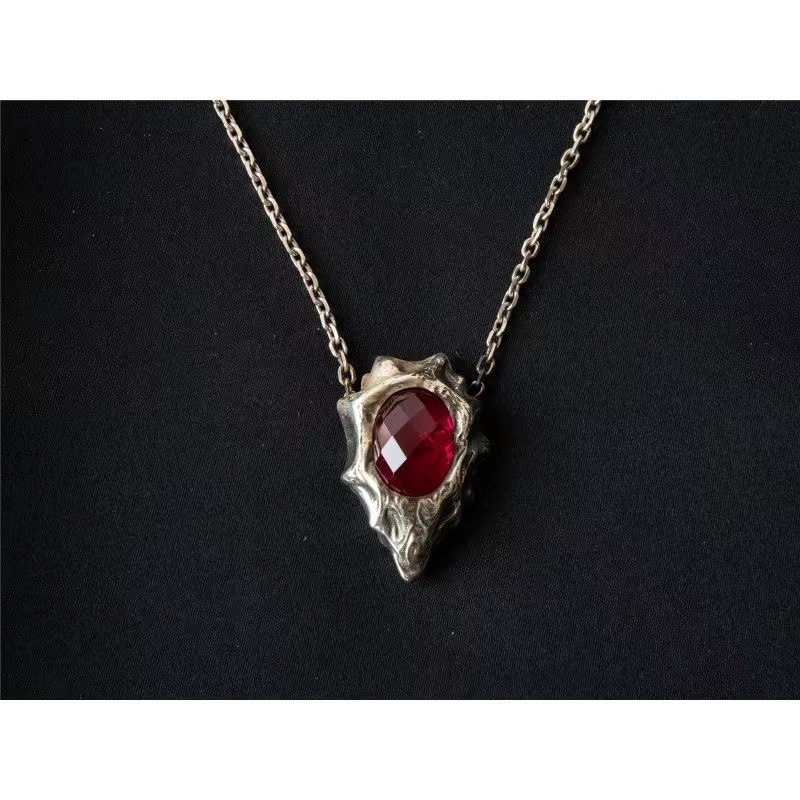 Necklace for Women Devil May Cry Necklaces Female Dante Jewelry Trend Neck Couples Party Red Rhinestone Pendant