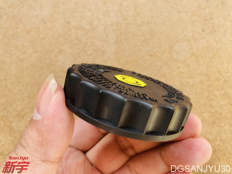 Outlander ASX LANCER EC CAP,BRAKE FLUID RESERVOIR 4625A380 4625A166 4625A557