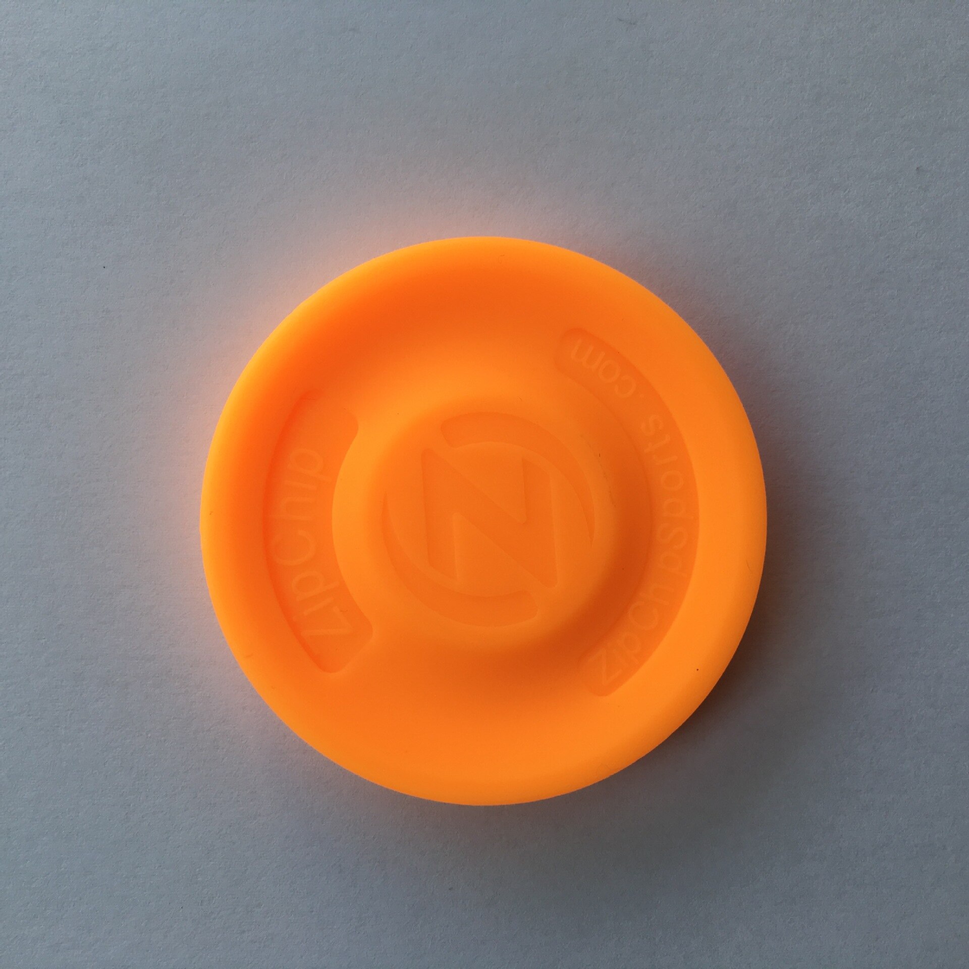 Mini disco volador de playa para deportes al aire libre, disco de equilibrio de silicona, juguetes de descompresión para jugar, juguetes de entretenimiento en la playa, 1 ud.: Naranja