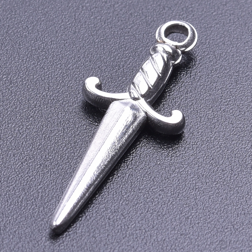 Mini dijes de espada, cuchillo gótico, suministros para fabricación de joyas, colgante de acero inoxidable, accesorios para collares DIY, 5 uds.