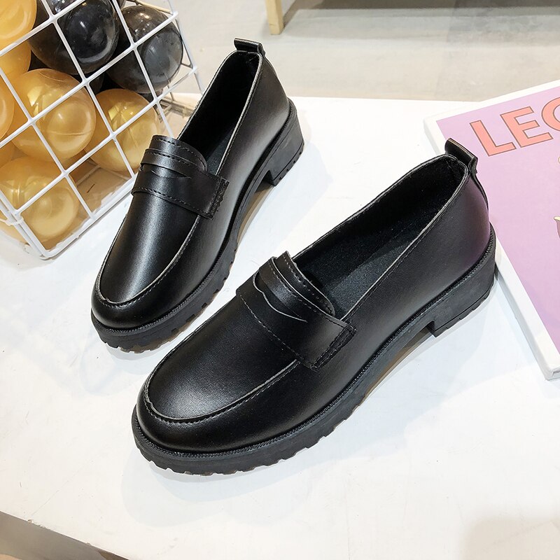 Patent Leather Oxfords Women Shoes Flats Slip on British Style Ladies Shoes Solid Black Thick Bottom Platform Shoes Woman: Matt / 9