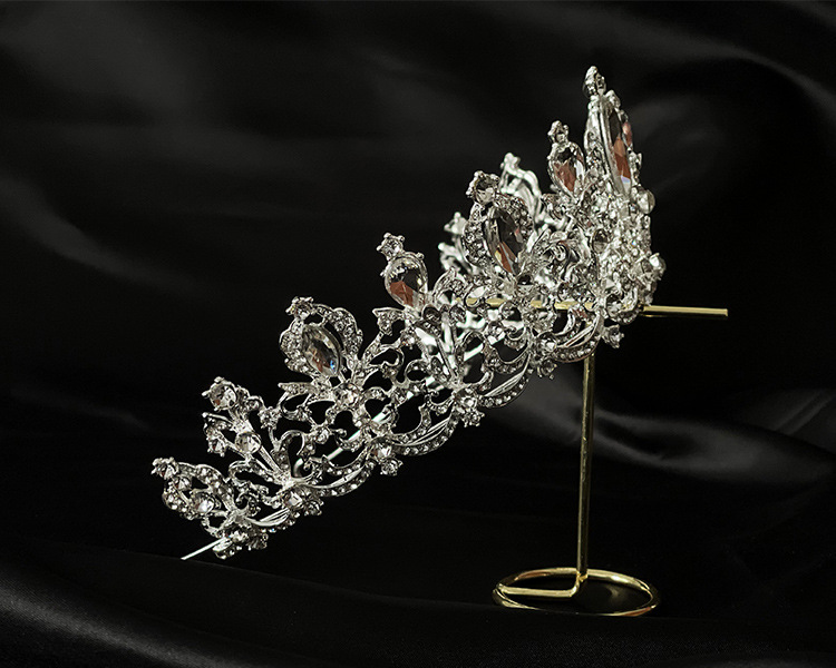 Jeweled Crowns Beautiful Headpiece Wedding Crown Wedding Tiaras Hair Accessories for Prom Birthday Costume Party LL@17