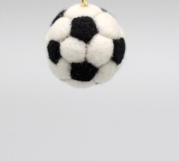 Basketball Football Tennis Pendant wool needlepoint kit wool felt needle felting decoration craft needlecraft DIY handmade: football