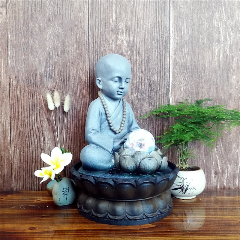 Handgjord zen harts buddha staty meditation munk rinnande vatten ljud vattenfall fontän peaeful skrivbords fontäner luft luftfuktare