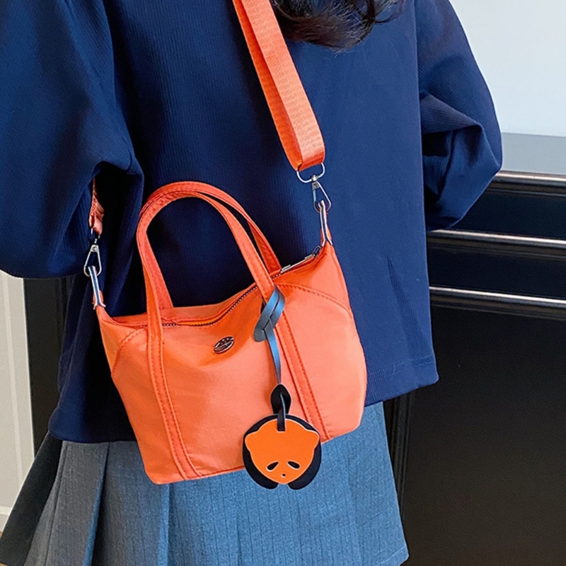 Shoulder Bag Nylon Purse Clutches Shoulder Toted Handbag with Zipper Closure Women Crossbody Bag with Removable Strap
