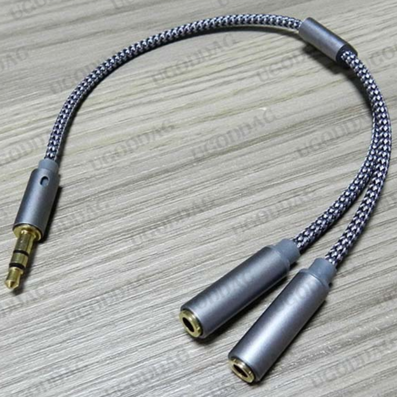 Hoofdtelefoon Splitter 3.5Mm Verlengkabel Audio Stereo Y Splitter 3.5Mm 1 Man Naar 2 Vrouwelijke Splitter: WHITE