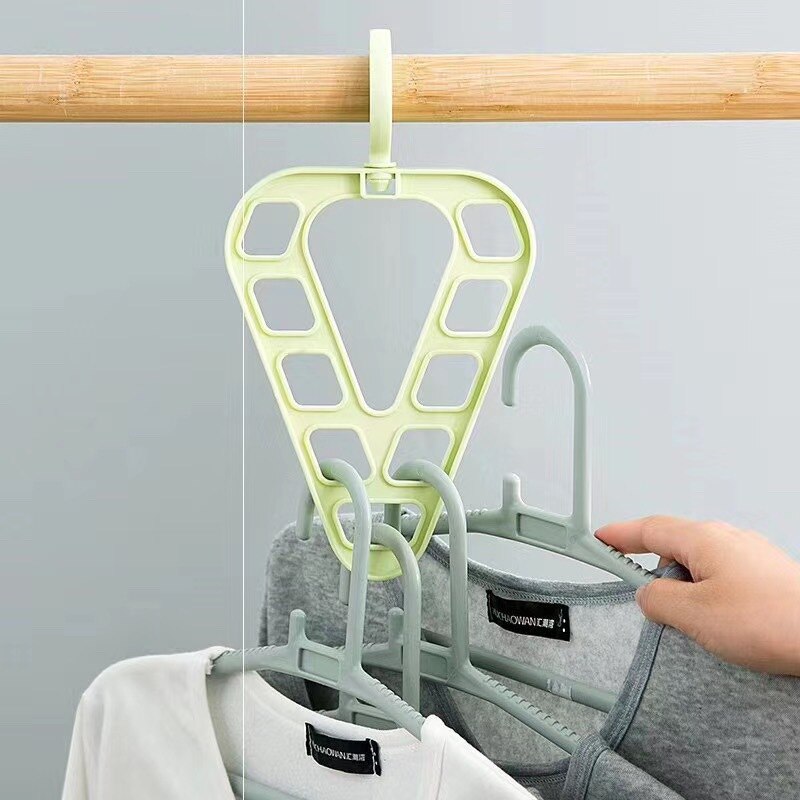 Multifunktionale Dreieck Neun-loch Aufhänger Neue Magie Aufhänger Kunststoff Drehbare Kleidung Lagerung Regal Kleiderbügel für Kleidung: Licht Grün