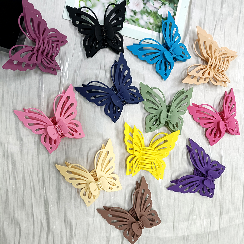 Pinza para el pelo para la cabeza trasera para niñas y mujeres, dulce verano, 13,5 cm, ala de doble capa, antena hueca, pinza para el pelo de plástico de mariposa