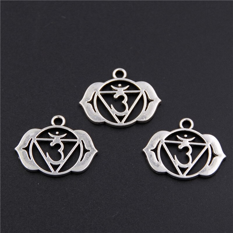 7 abalorios de Color plateado para hacer joyas, colgante de Mandala, Yoga, OM, budista, de Metal, 7 uds.