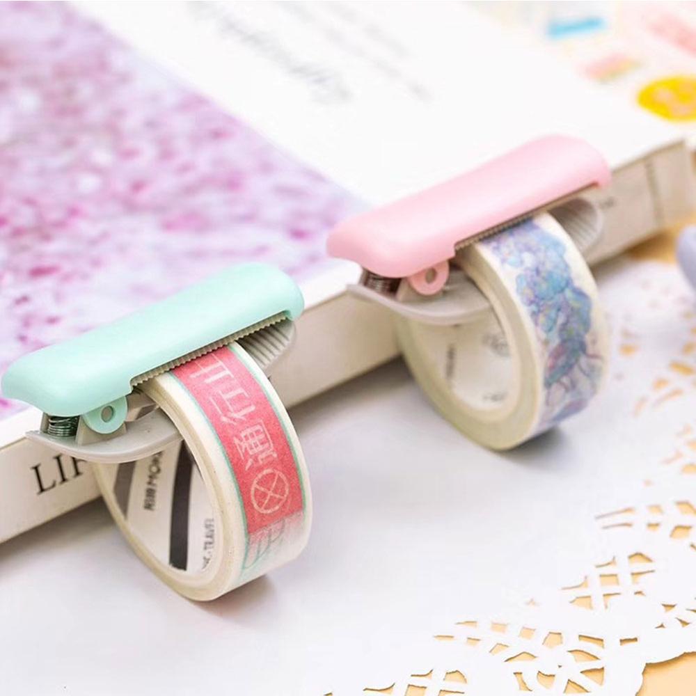 1Pc Eenvoudig Gebruik Mini Journal Washi Tape Cutter Draagbare Clip Cutter Voor Washi Papier Tape Willekeurige Kleur