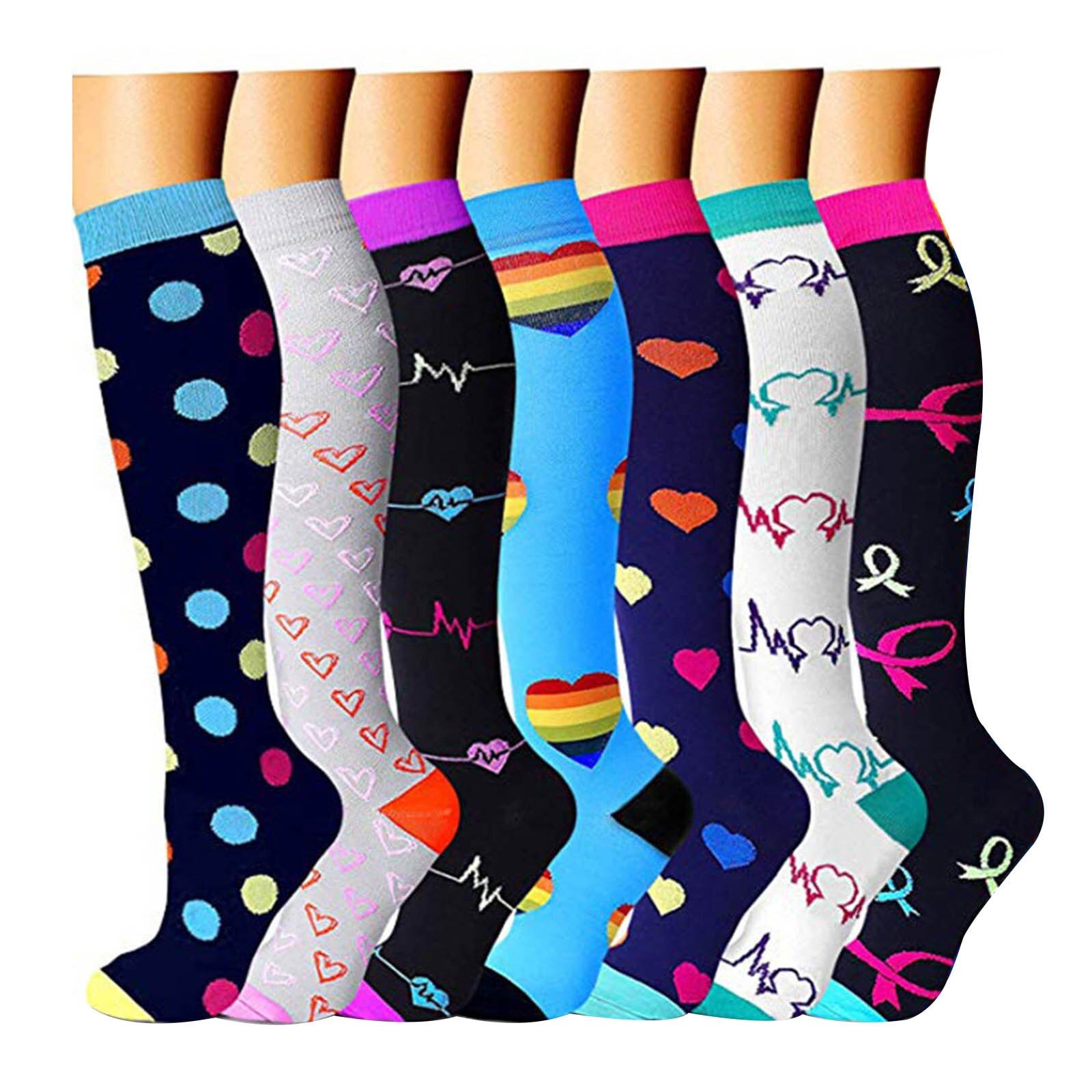 7 Pairs/Lot Mix Compression Stocking Fit Running Unisex Nurses Flight Travel Leg Pressure Compress Christmas Socks: L