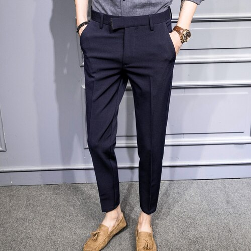 SELECTED HOMME Loose fit bandplooibroek met riemlussen, model 'FINN' in marineblauw online kopen | P&C