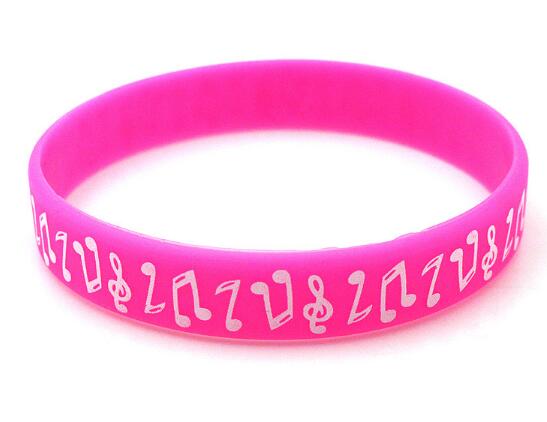Nuovo 50Pcs nota musicale Braccialetto In Silicone Regalo di Promozione Riempito Braccialetto di Colore Regali Creativi: Rhodium d'imitazione placcato
