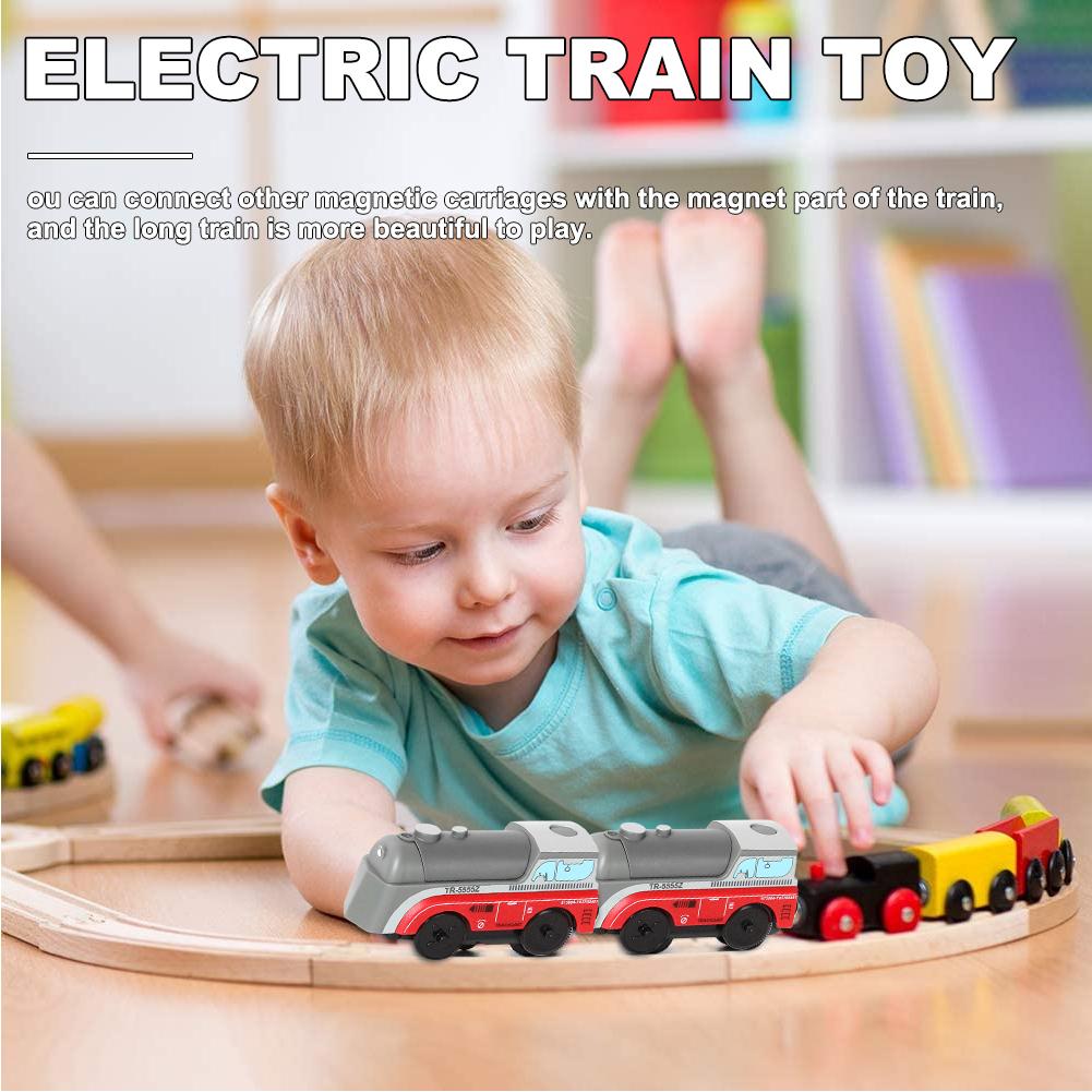 Nuovo trenino giocattolo alimentato a batteria treno motore bambini ferrovia in legno treno elettrico compatibile pista in legno tutti i tipi opzionale