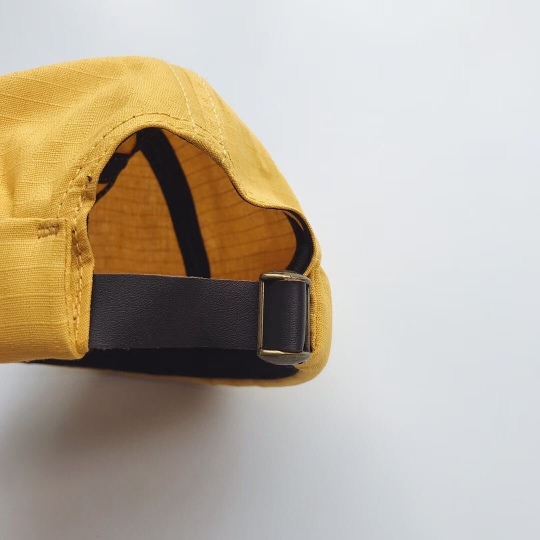 21Whole Kids Caps 2 Size :54Cm 56Cm, 2 Kleuren: Geel, Navy. Kan Kiezen 3 Stuks