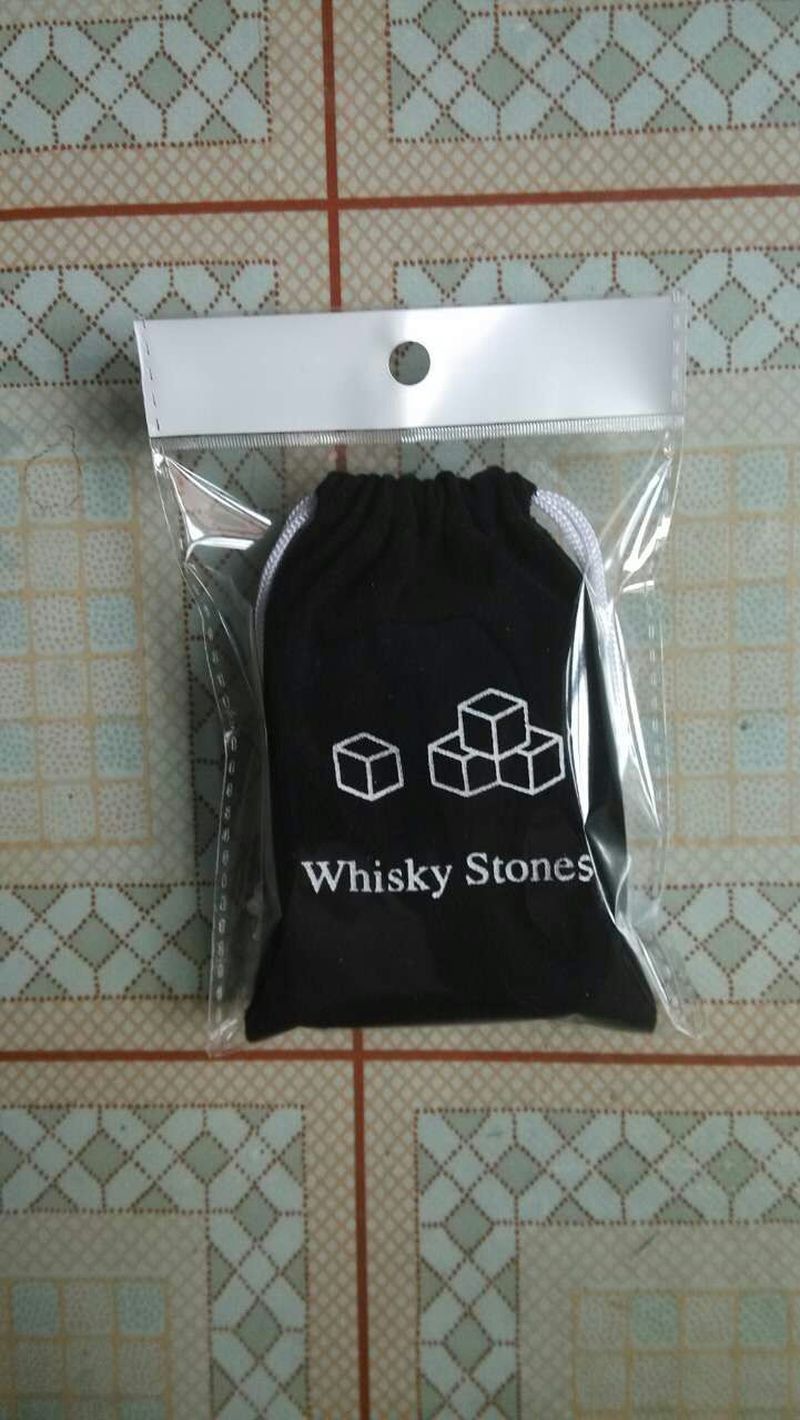 1 Bag Natural Whiskey Stones Sipping Ice Cube Whisky Stone Rock Cooler Wedding Favor Christmas Bar Cooler Ice Cube Stones