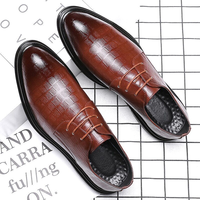 Leren schoenen heren brogues schoenen zachte pu zakelijke schoenen casual herenschoenen zwart bruin  ka2406