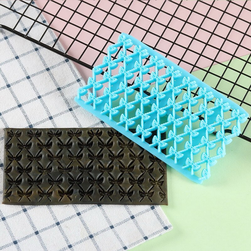 Cute Fondant Cake Pastry Art Embossing Biscuit Cutter Mould Cake Decorating Supplies Fondant Decoration Tools Baking Tools: G315524