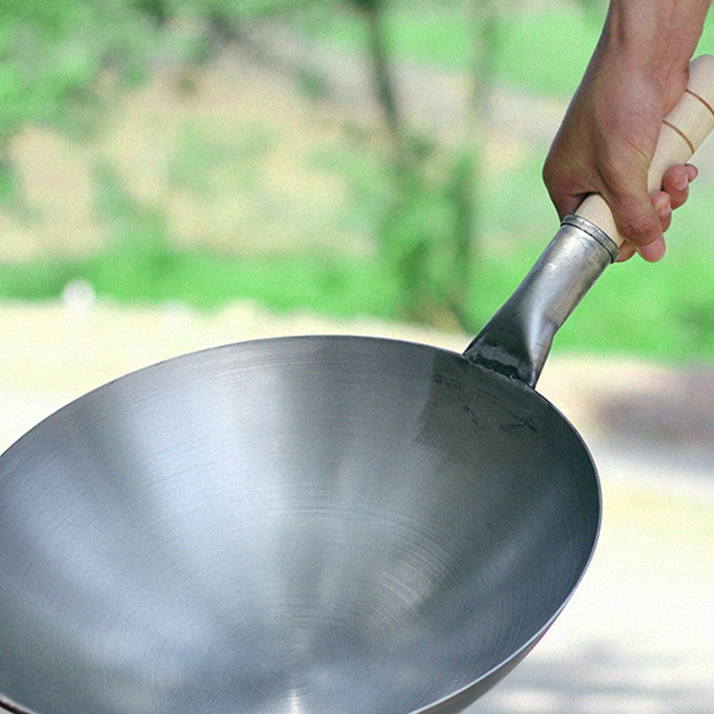 1PC 32/36/38cm Non-coating Iron Wok Chinese Traditional Handmade Wok For Kitchen Pan Wooden Handle For Kitchen Gas Cookware