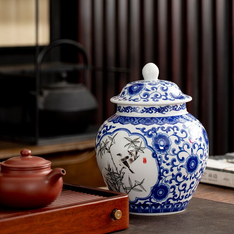 Ceramic General Blue and White Porcelain Large Tea Pot Half A Catty Sealed Pot Pu'er Bulk General Storage Tank Tea Organizer