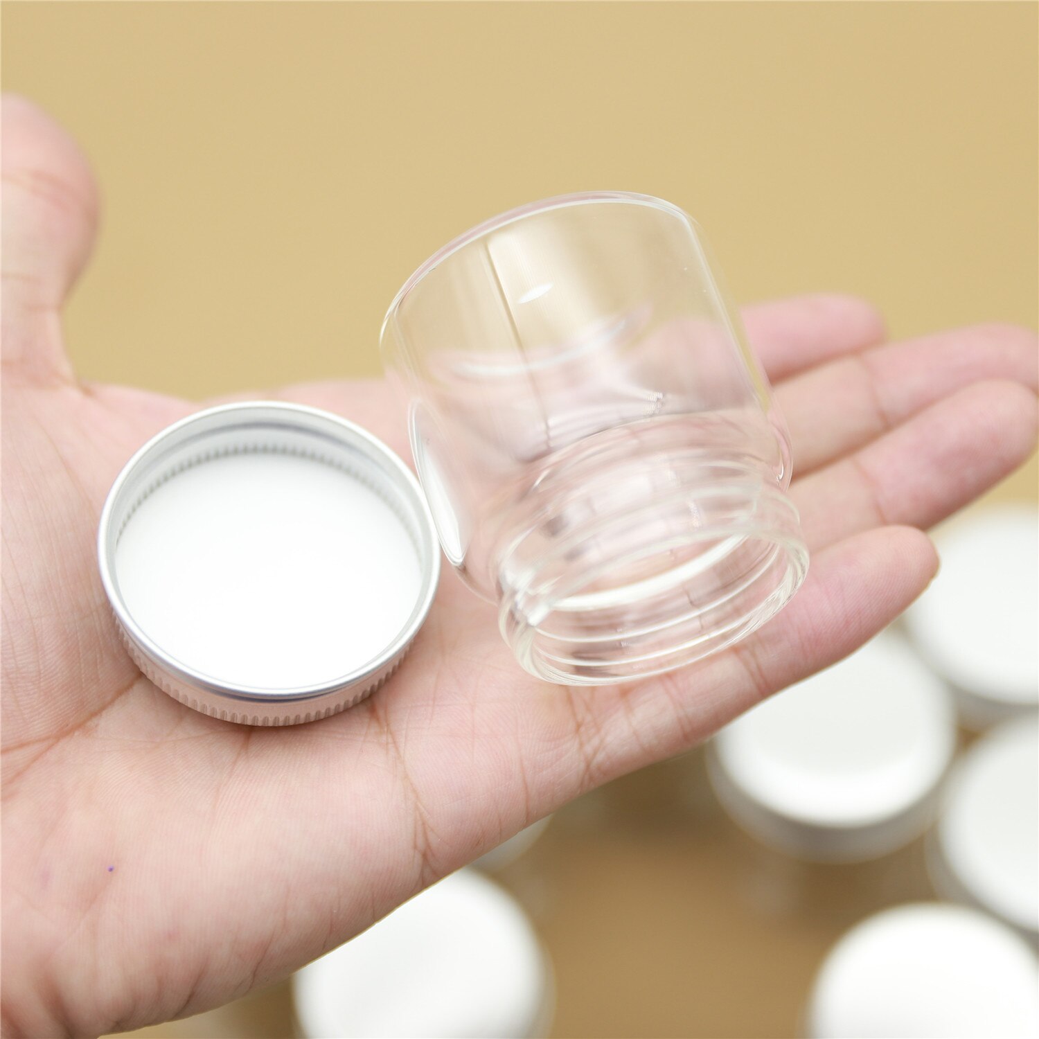KADAX - 20 Mini Tarros De Vidrio De 40 Ml Con Tapa Rosca FI 43 Mm - Perfectos Para Especias, Mermelada, Miel, Muestras Y Conservas (blanco, 20 Unidades)