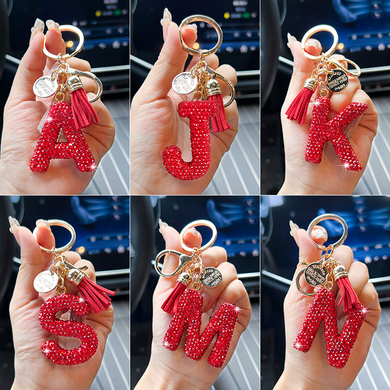 Rode sleutelhanger met engelse letters, elegant met diamanten tasje, hanger, modieuze sleutelhanger met kwastje.